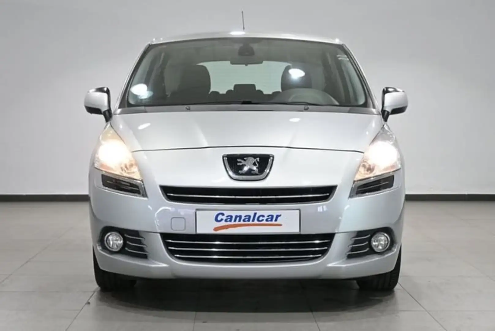 Peugeot 5008 Premium 1.6 VTi 120 Gris - 2