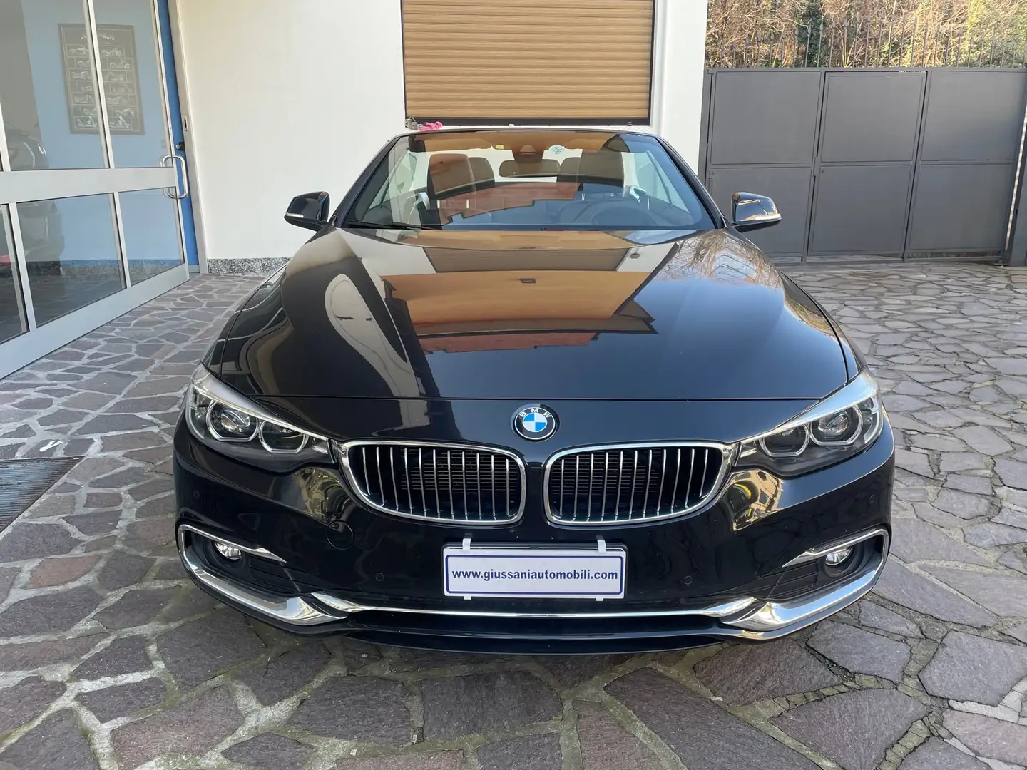 BMW 420 d Cabrio Luxury auto UNICO PROPRIETARIO BELLISSIMA Nero - 2