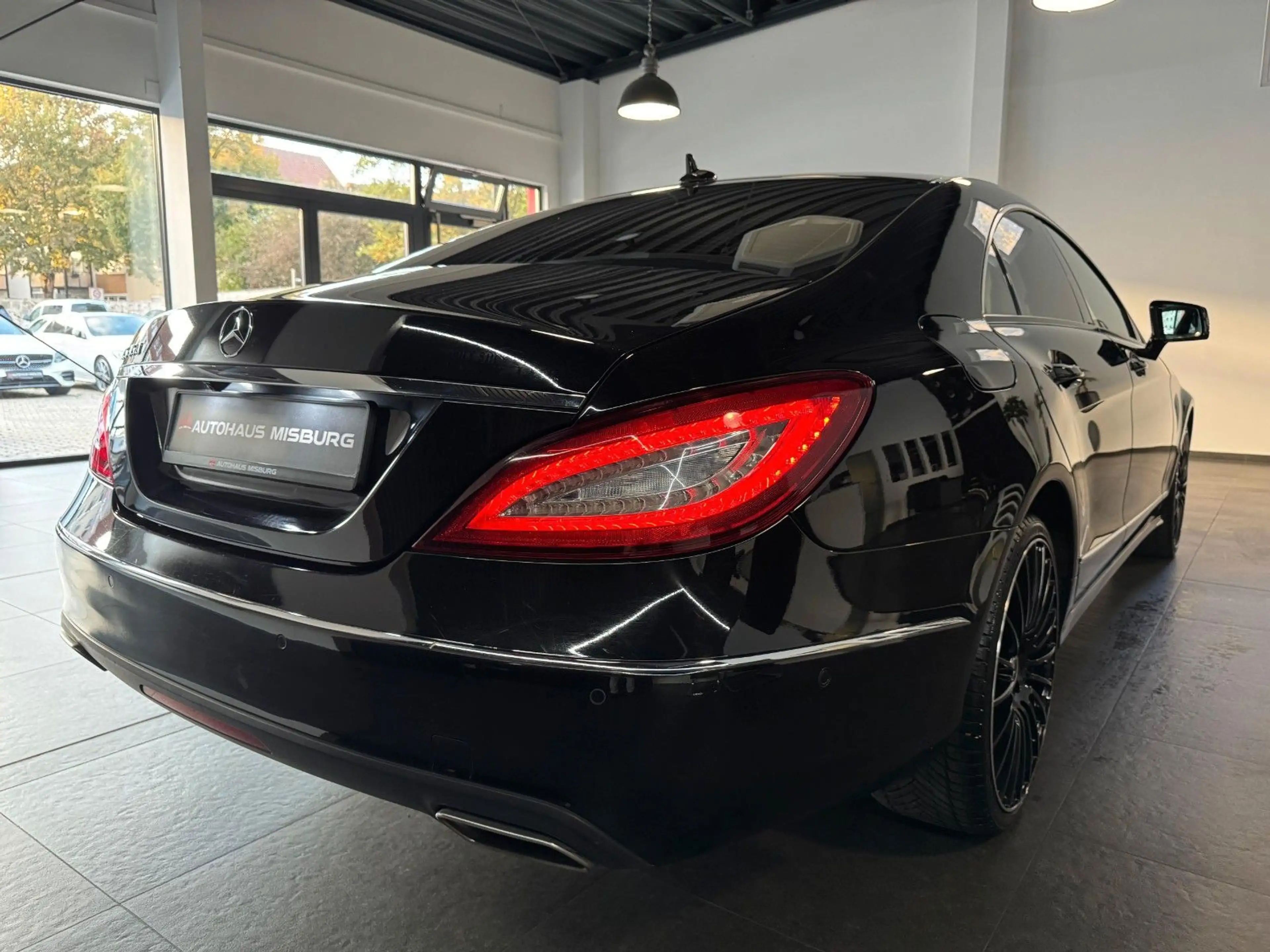 Mercedes-Benz CLS 350 d BlueTec 4Matic/Kamera+Schiebedach — photo 5