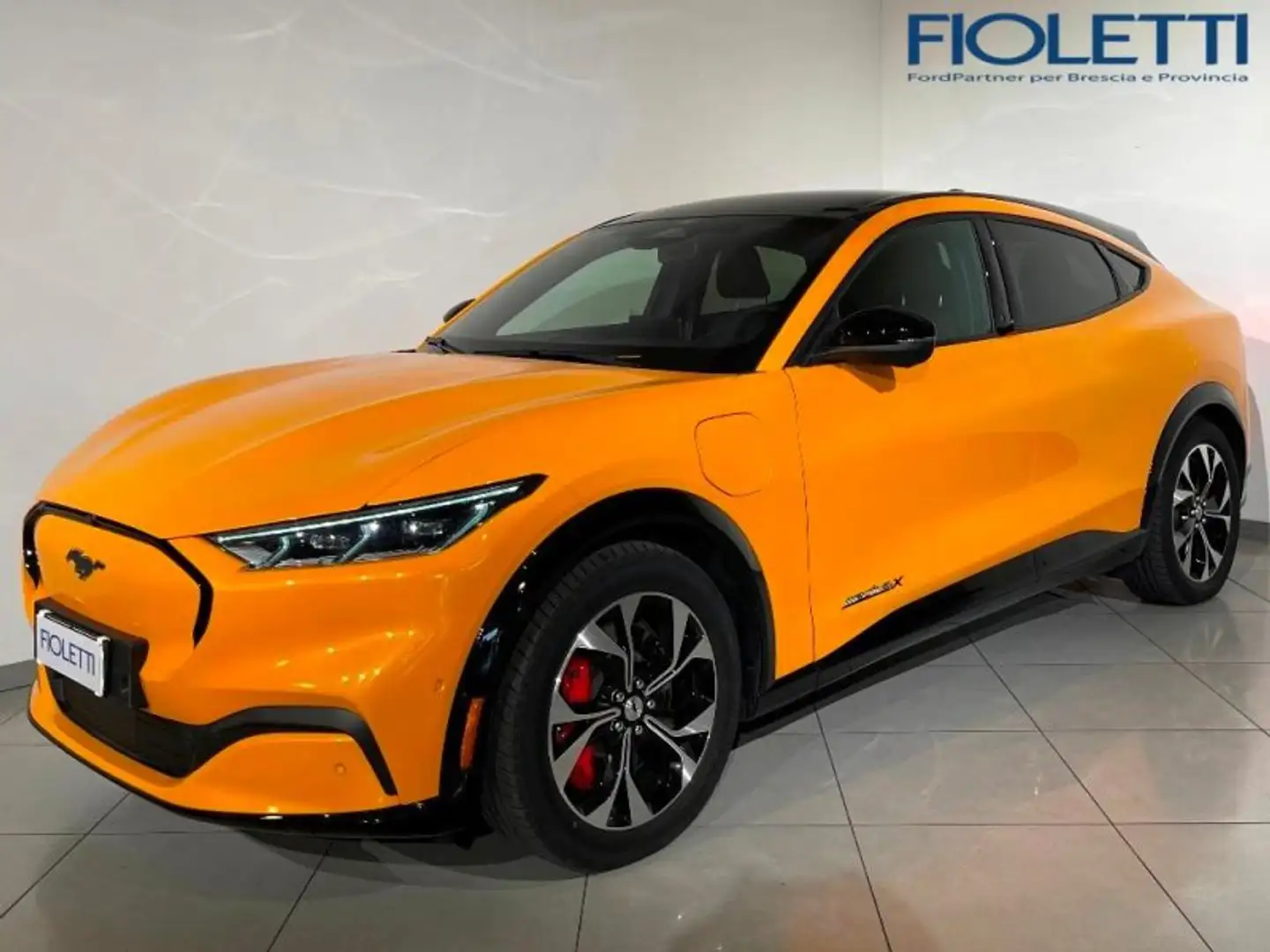 Ford Mustang Mach-E Mustang E Premium Extend Range 351cv AUT Orange - 1