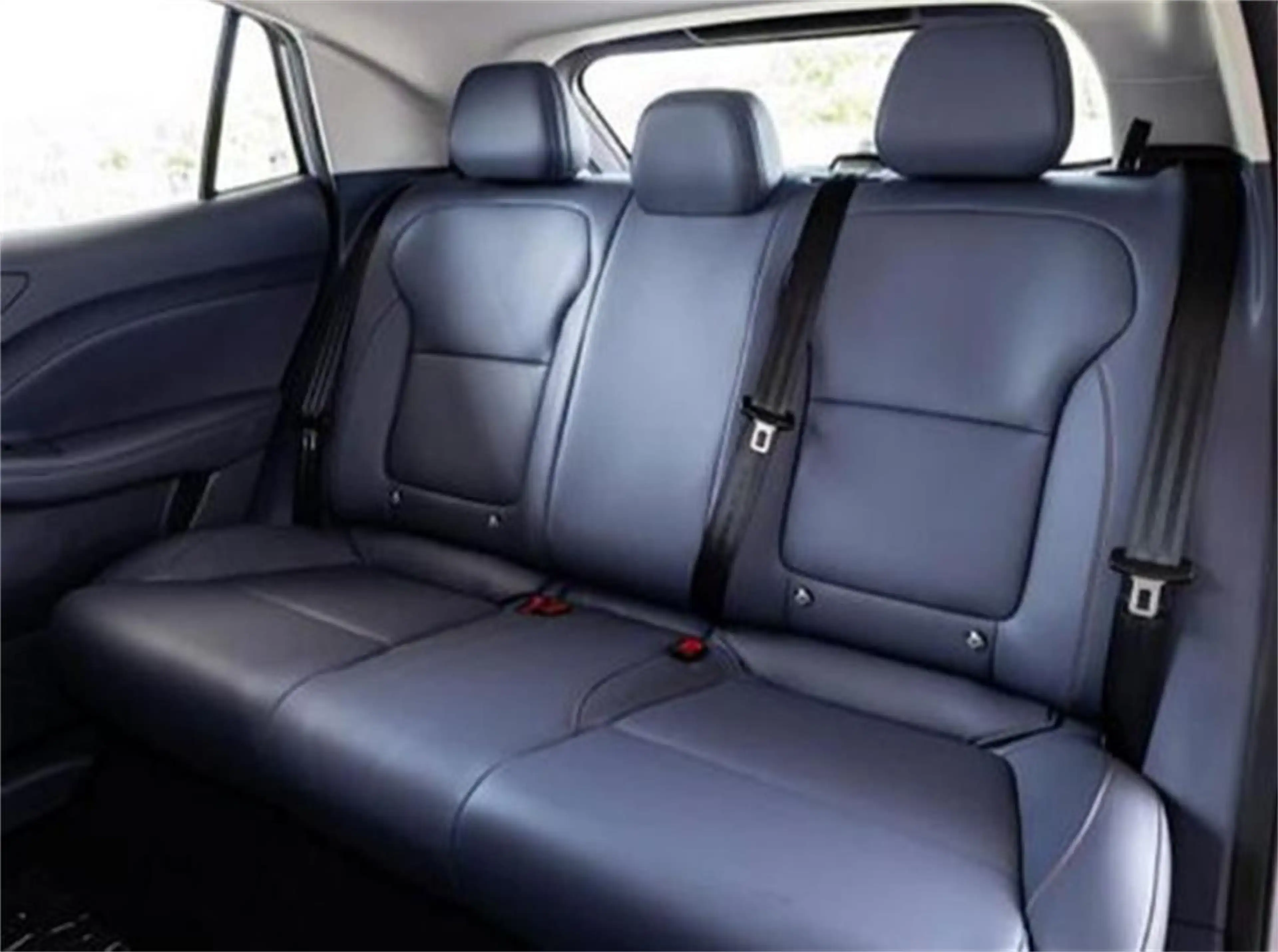 MG MG4 EV Urban Luxury - DESIGN EDITION - WKR GRATIS — photo 5