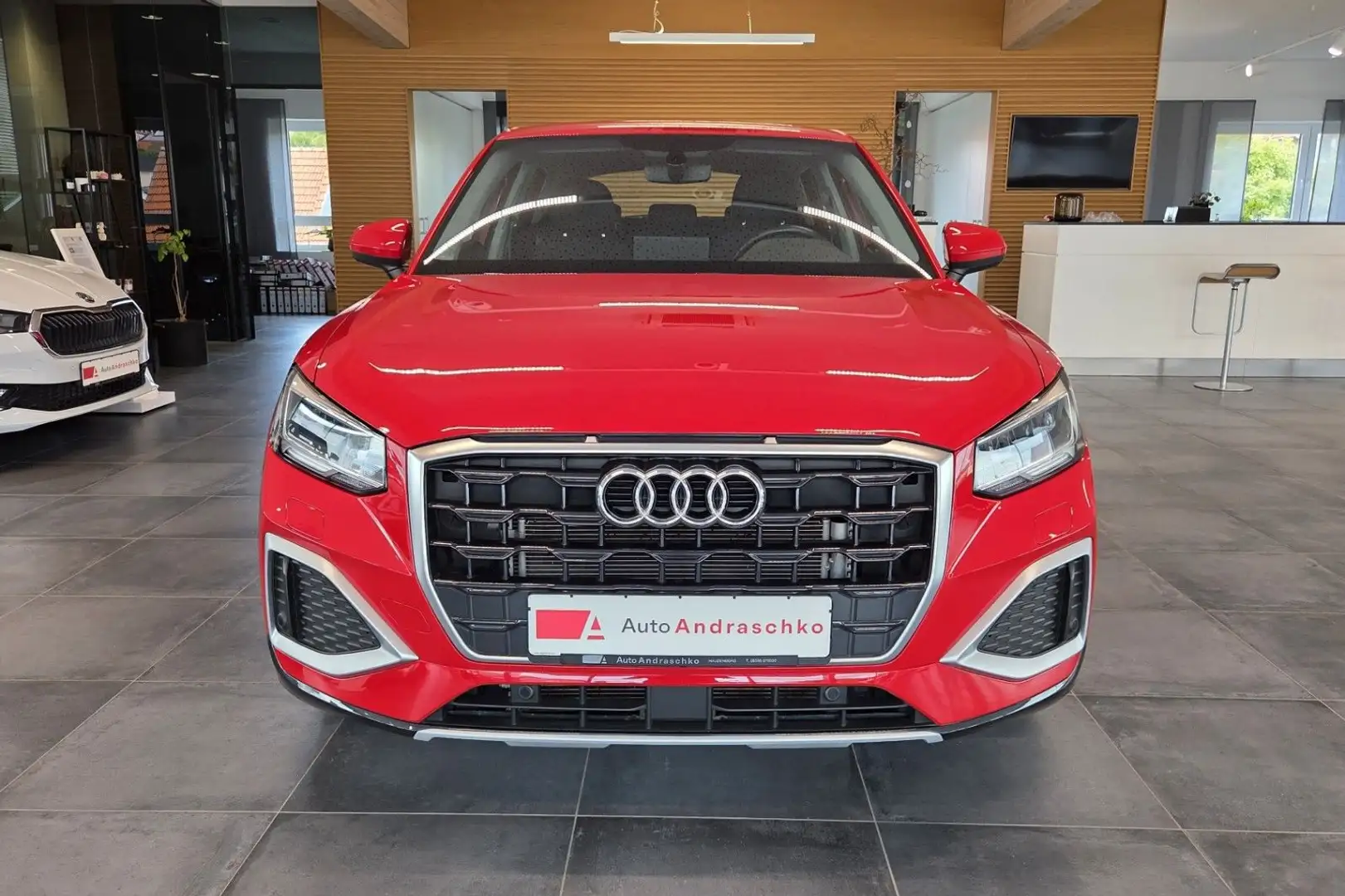 Audi Q2 35 TFSI S-Tronic advanced LED ACC Kamera Rot - 2