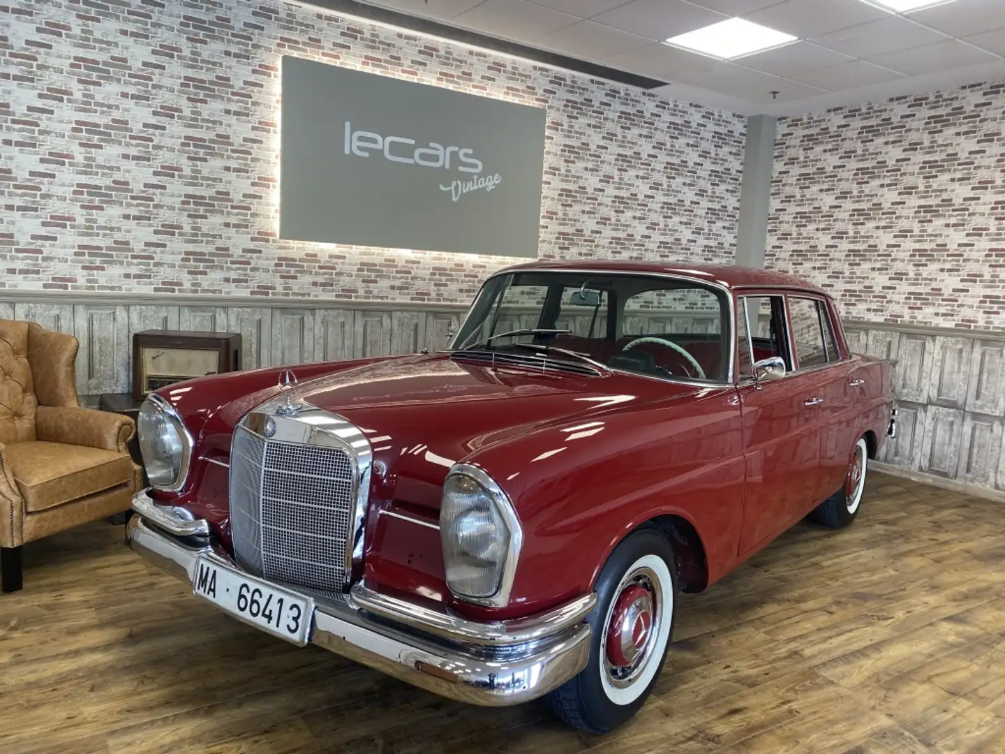 Mercedes-Benz 220 220SB Burdeos - 1