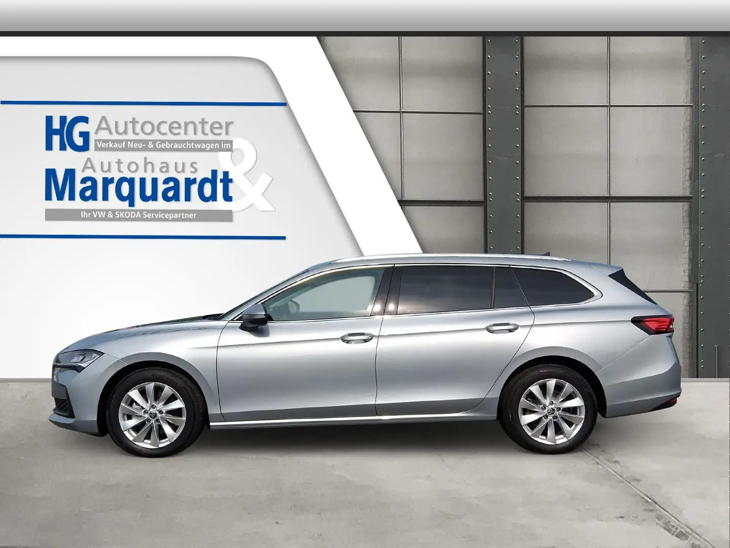Skoda Superb Combi 1.5 TSI Navi LED AHK eHeck Side ACC Silber - 1