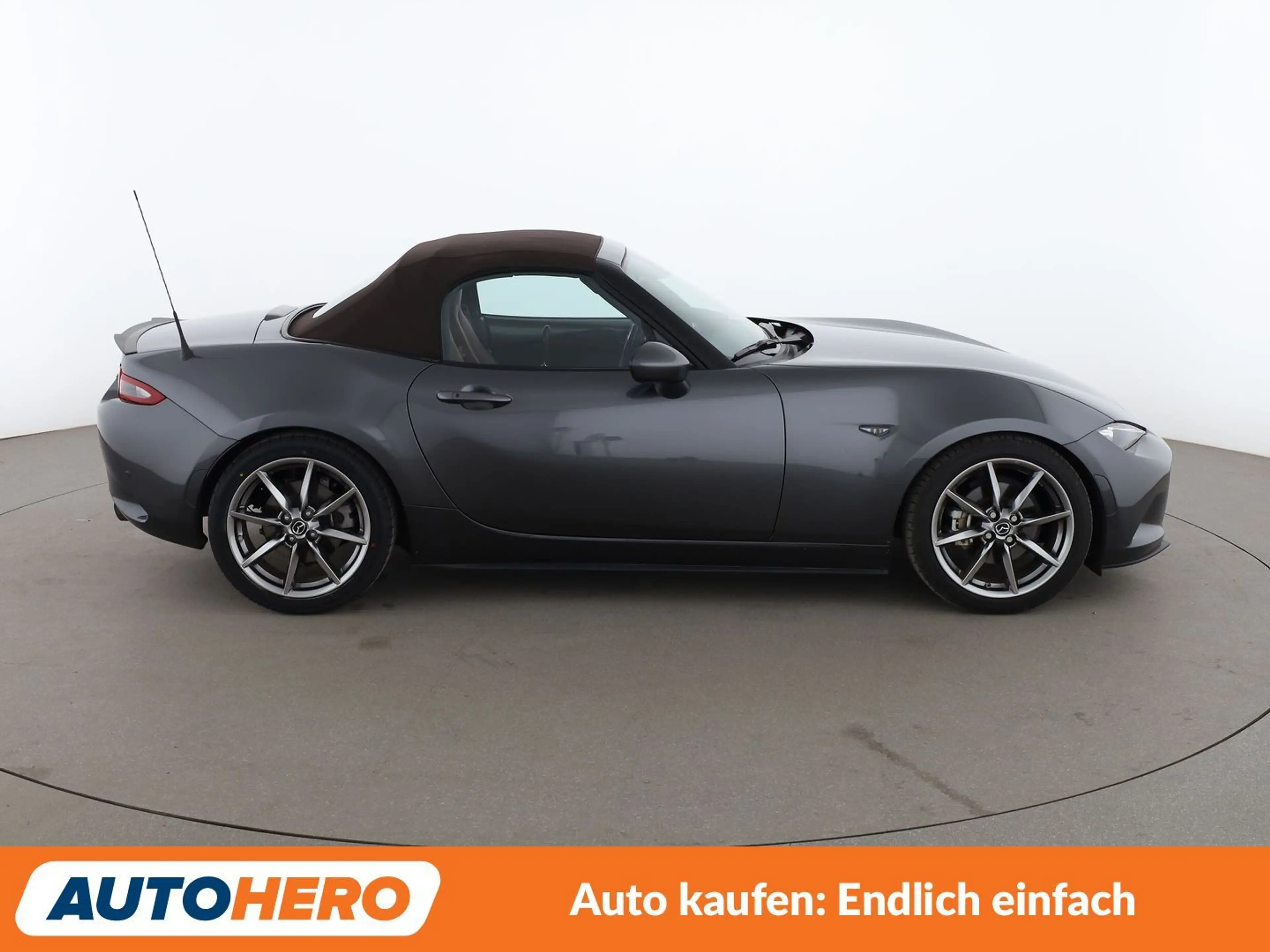 Mazda MX-5 2.0 Skyactiv-G Kazari — photo 7