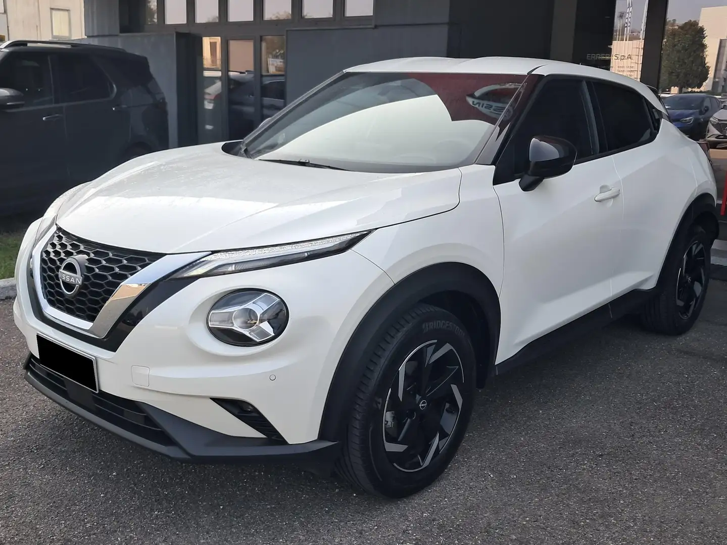 Nissan Juke 1.0 dig-t N-Connecta 114cv (stefania) Blanc - 1