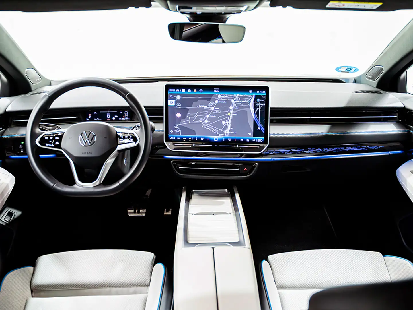 Volkswagen ID.7 Pro 210 kW 77Kwh Azul - 2