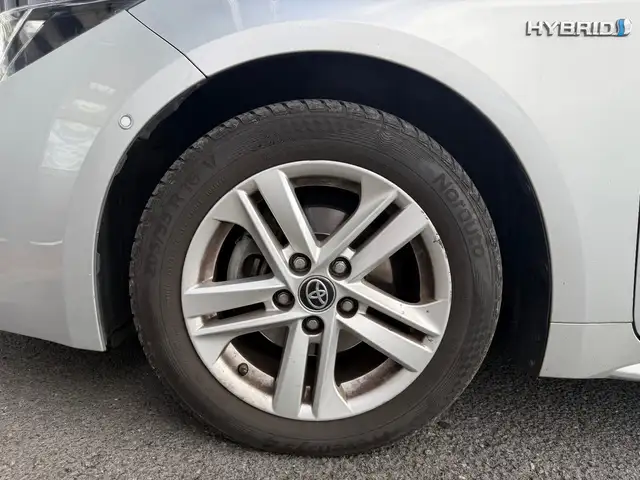 Toyota Corolla view 25