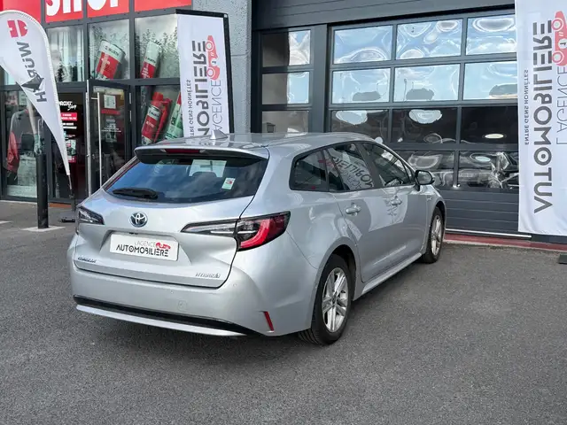 Toyota Corolla view 5