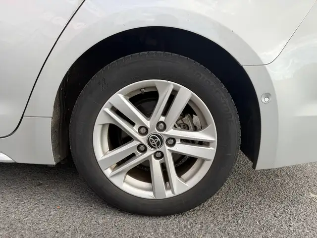 Toyota Corolla view 26