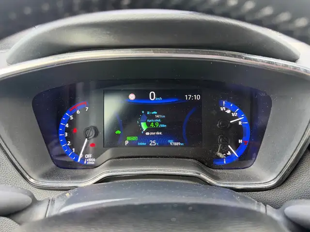 Toyota Corolla view 13