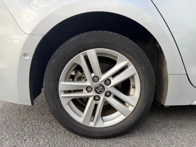 Toyota Corolla view 28