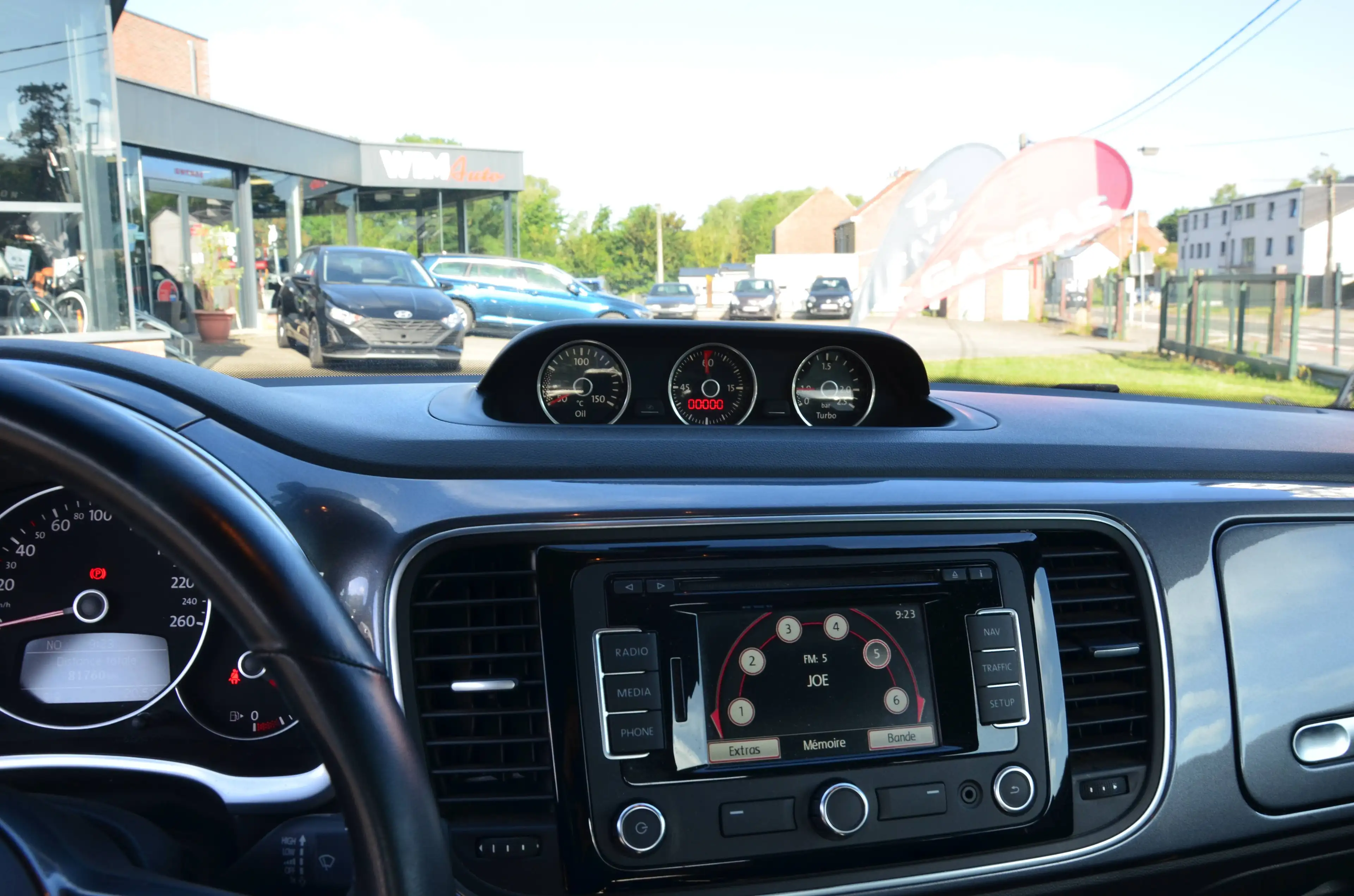 Volkswagen Beetle Beetle 1.6 CR TDi Design BMT — photo 8