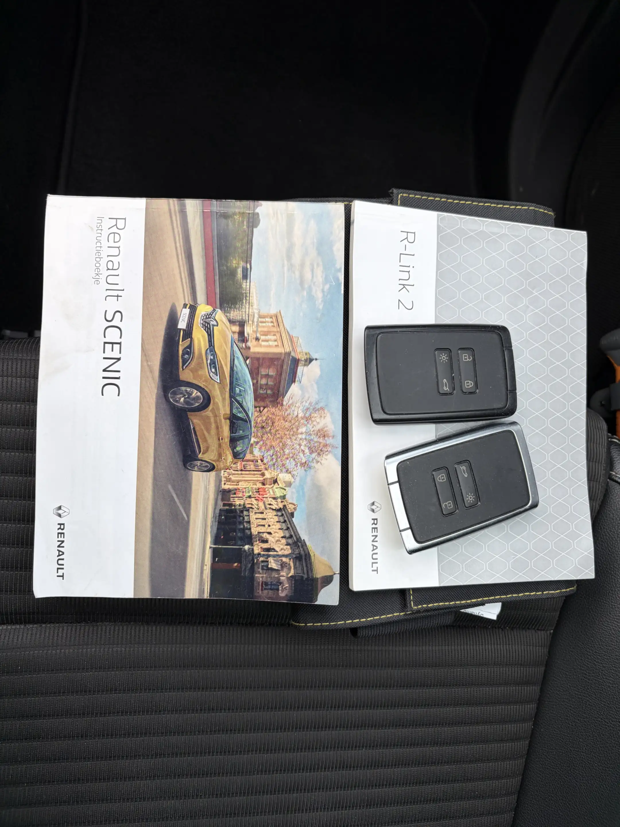 Renault Grand Scenic 1.3 Intens 7 persoons * Automaat * Trekhaak * Pano — photo 8