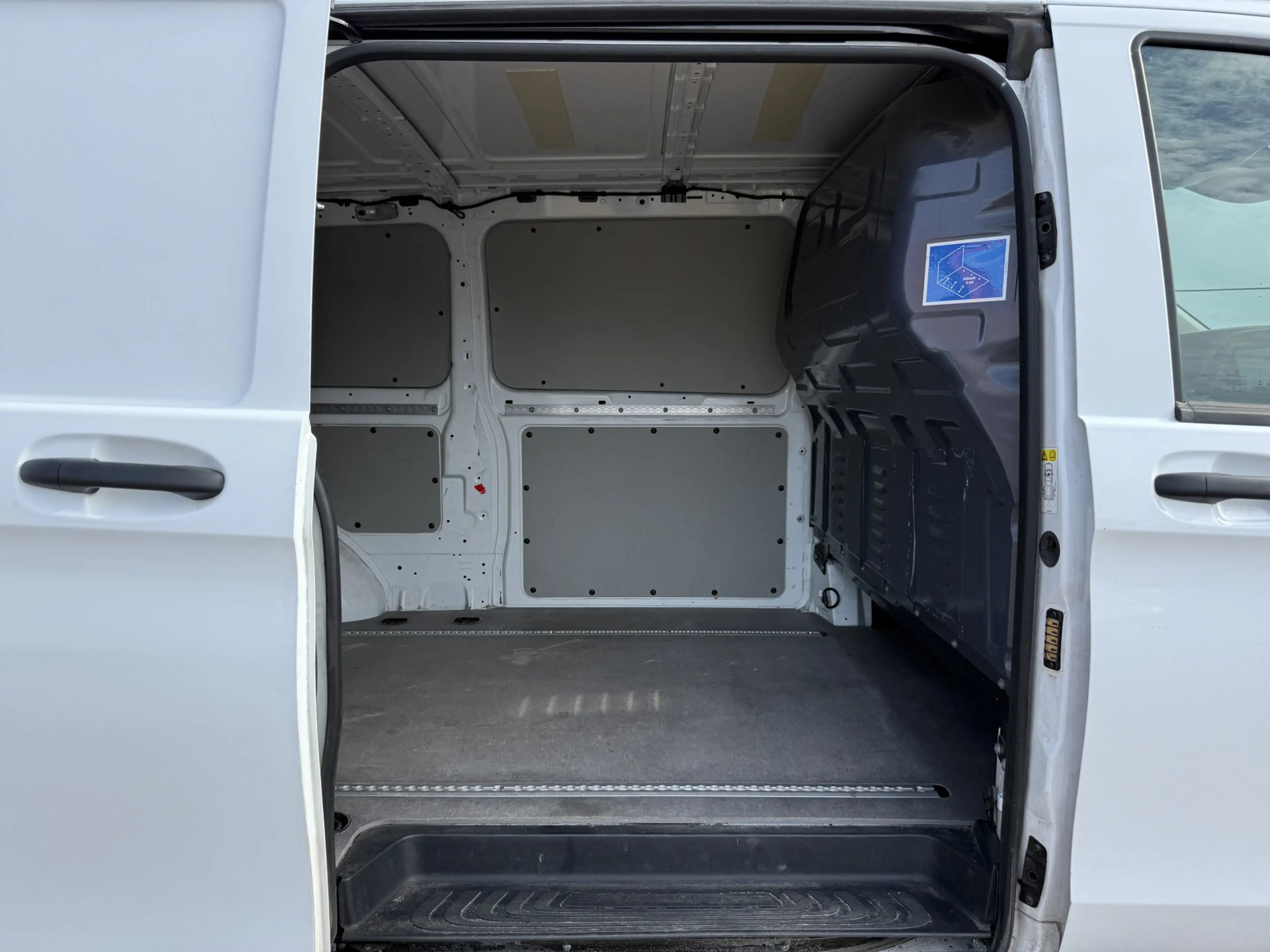 Mercedes-Benz Vito 116 1.9 CDI Automaat L3 XL Climate Control Cruise — photo 10