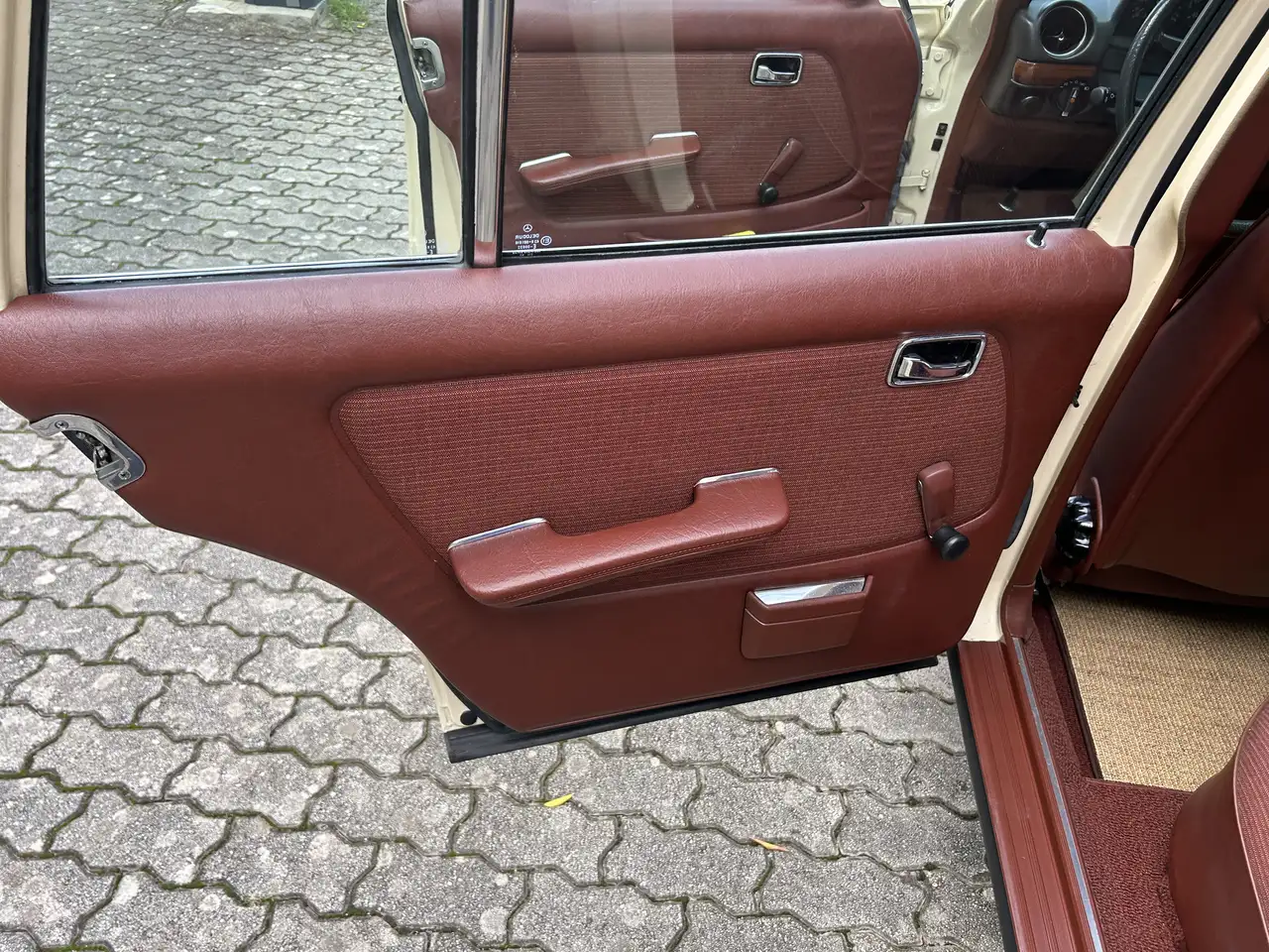 Mercedes-Benz 230 TE, foto 9