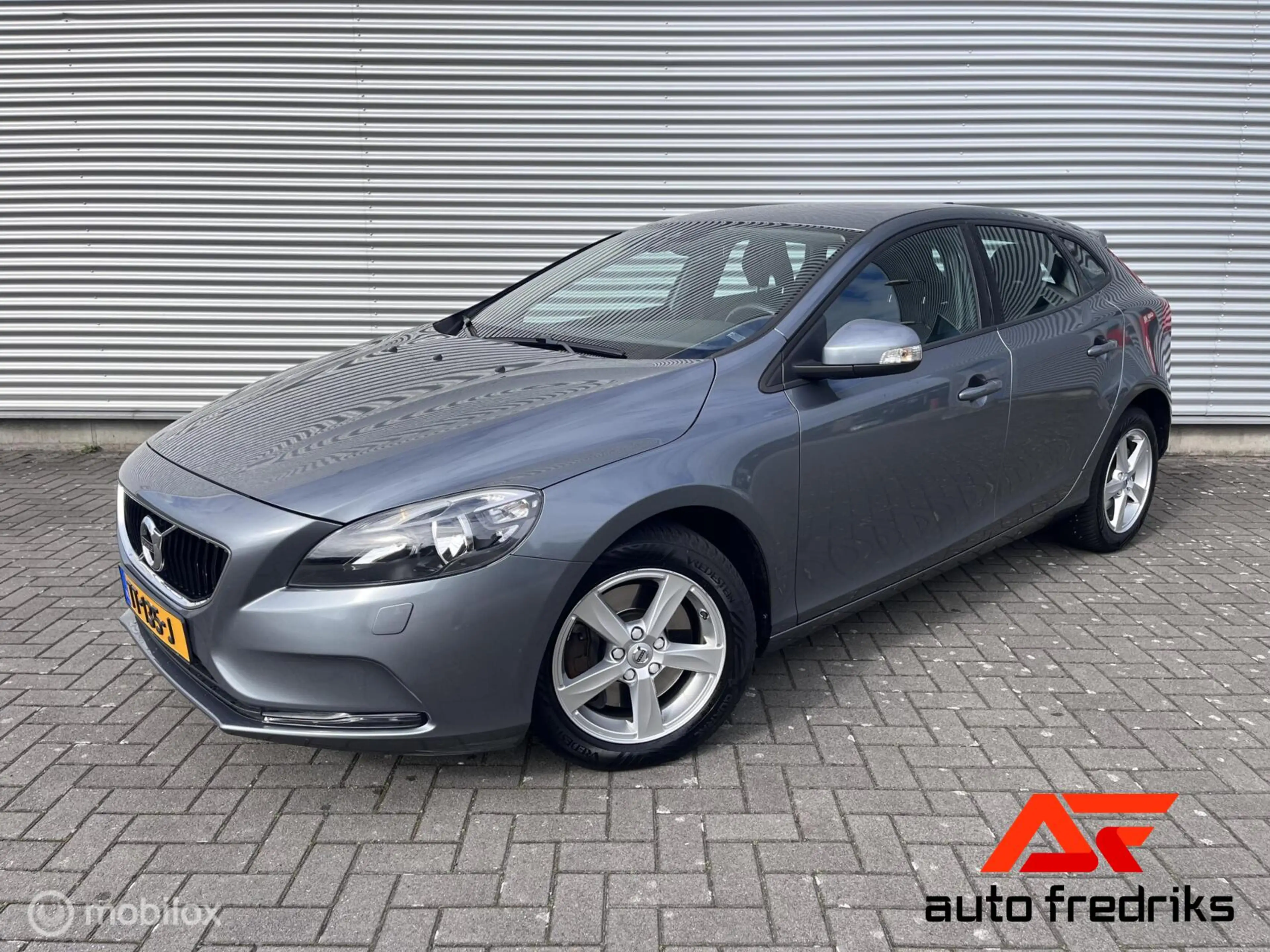 Volvo V40 1.5 T3 Nordic+ | Stoelverwarming | Automaat |