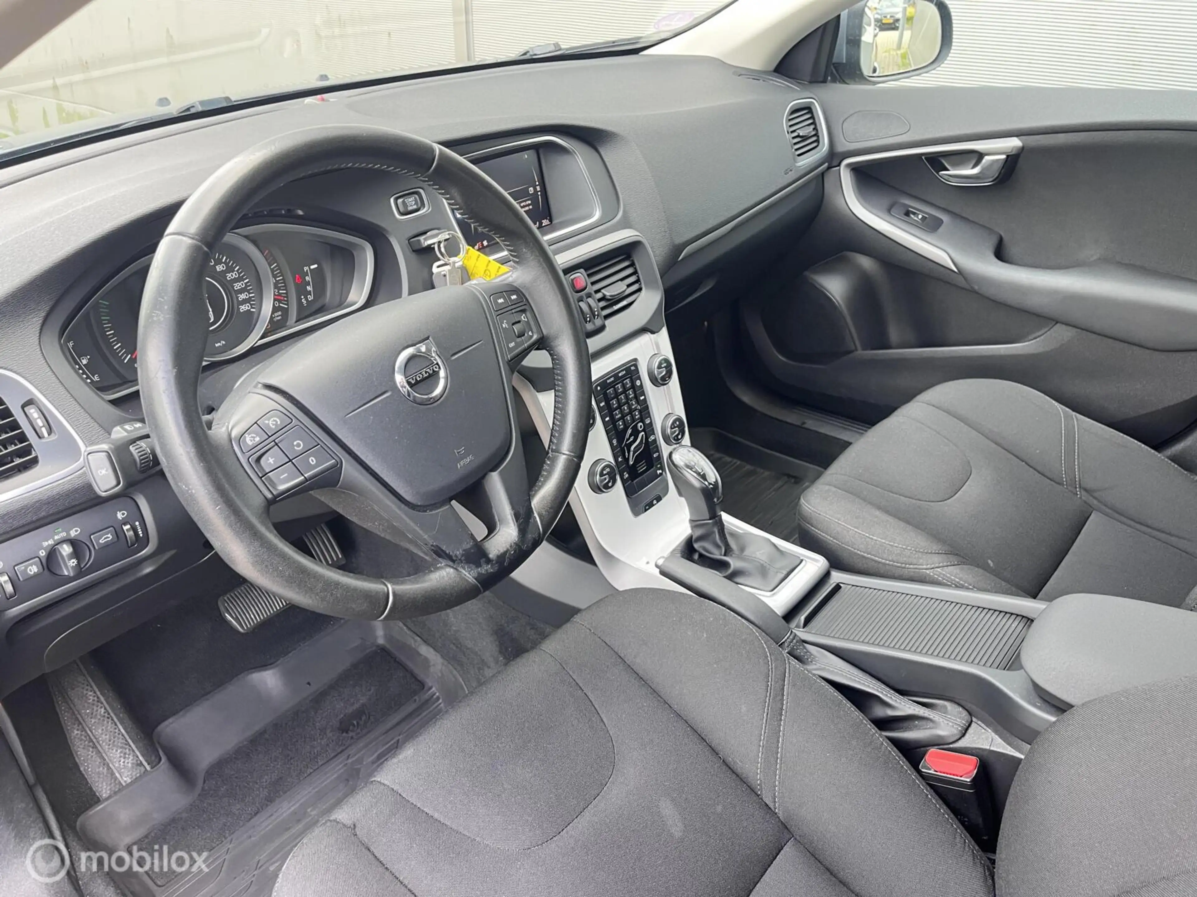 Volvo V40 1.5 T3 Nordic+ | Stoelverwarming | Automaat | — photo 12