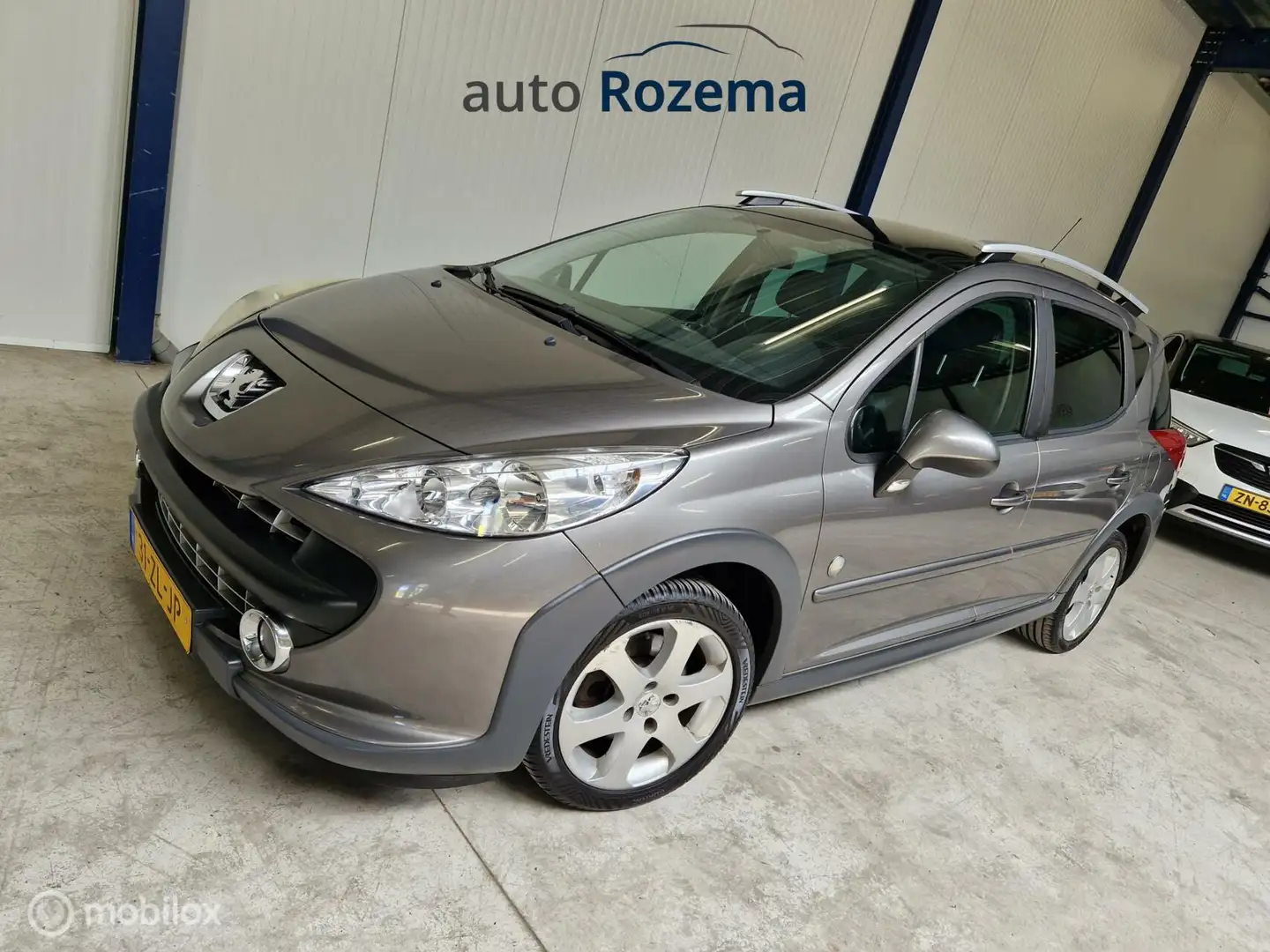 Peugeot 207 SW Outdoor 1.6 VTi XS Airco Haak 158408 km Gri - 1