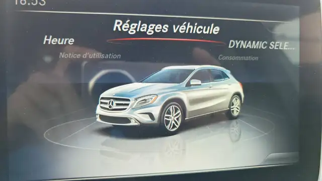 Mercedes-Benz Gla view 29