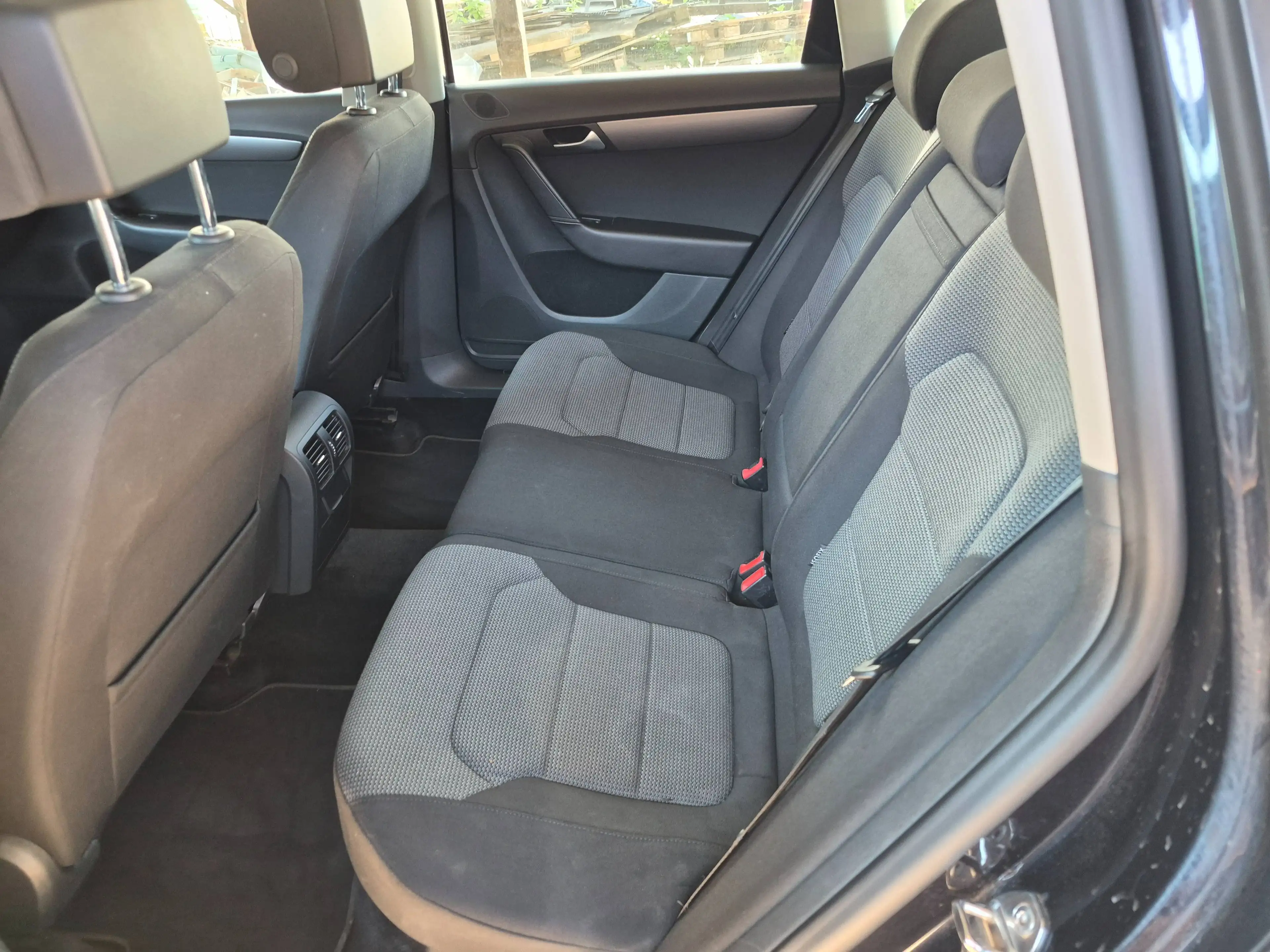 Volkswagen Passat Variant Comfortline 4Motion BMT — photo 9