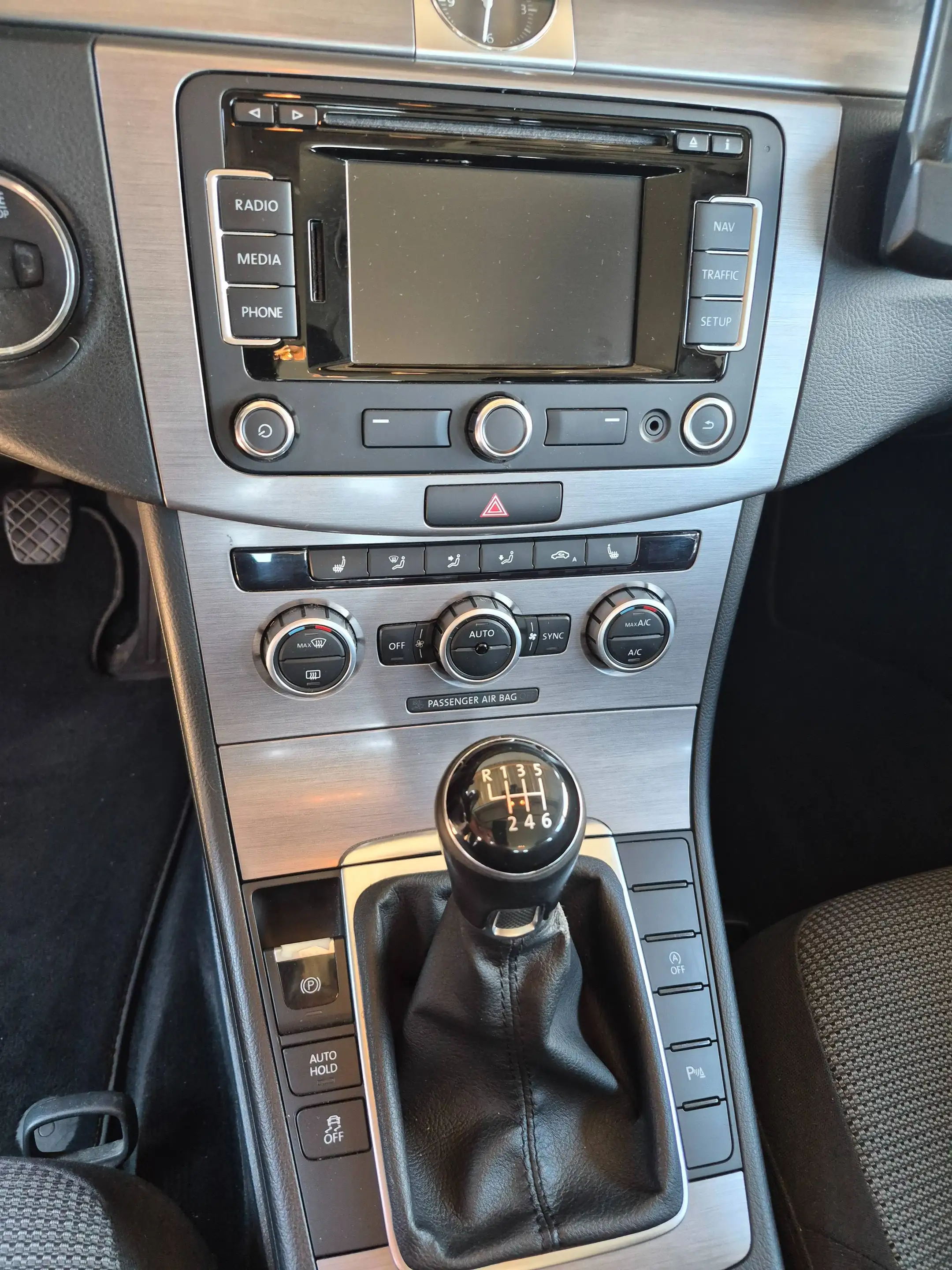 Volkswagen Passat Variant Comfortline 4Motion BMT — photo 10