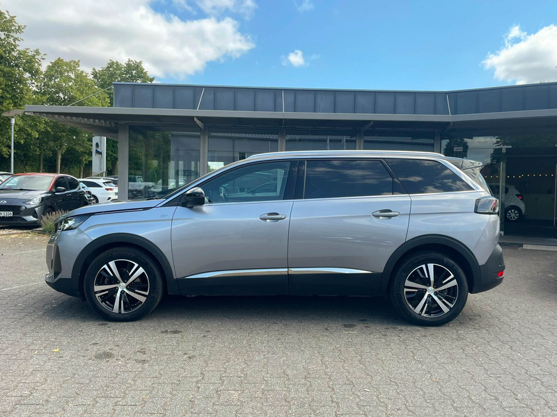 Peugeot 5008 GT Aut. 7Sitzer Navi virtl CarPlay Kamera DAB — photo 4