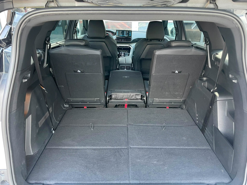 Peugeot 5008 GT Aut. 7Sitzer Navi virtl CarPlay Kamera DAB — photo 14