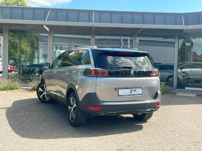 Peugeot 5008 GT Aut. 7Sitzer Navi virtl CarPlay Kamera DAB — photo 5
