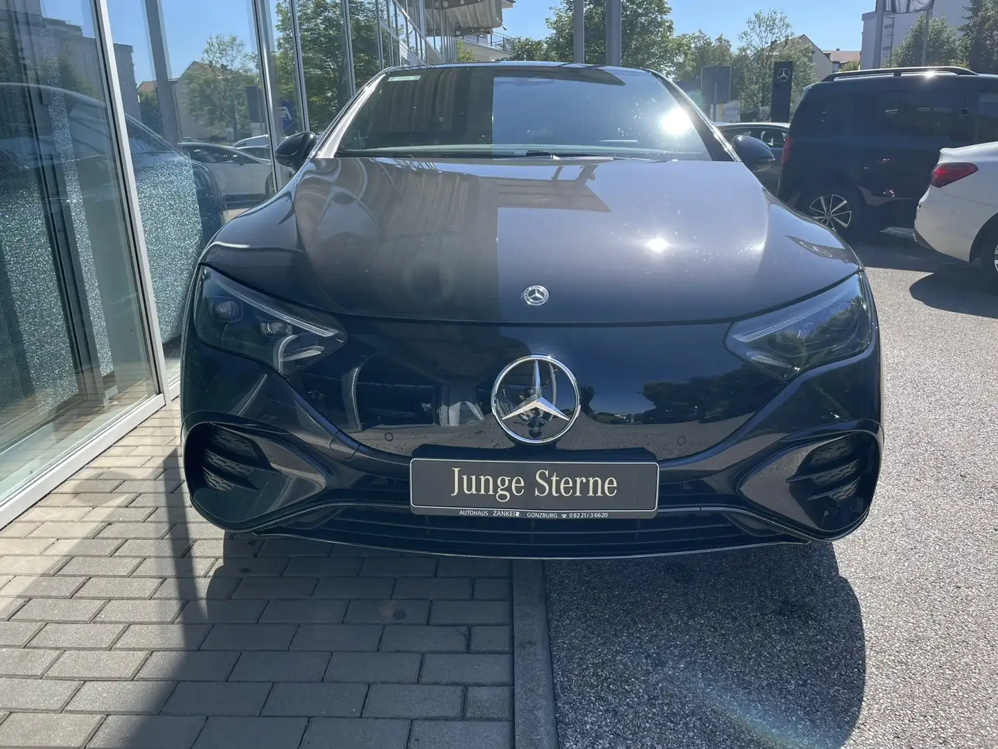 Mercedes-Benz EQE 300 EQE 300 PREMIUM AMG*PANO*DISTRONIC*360CAM*DIGITAL Gris - 2