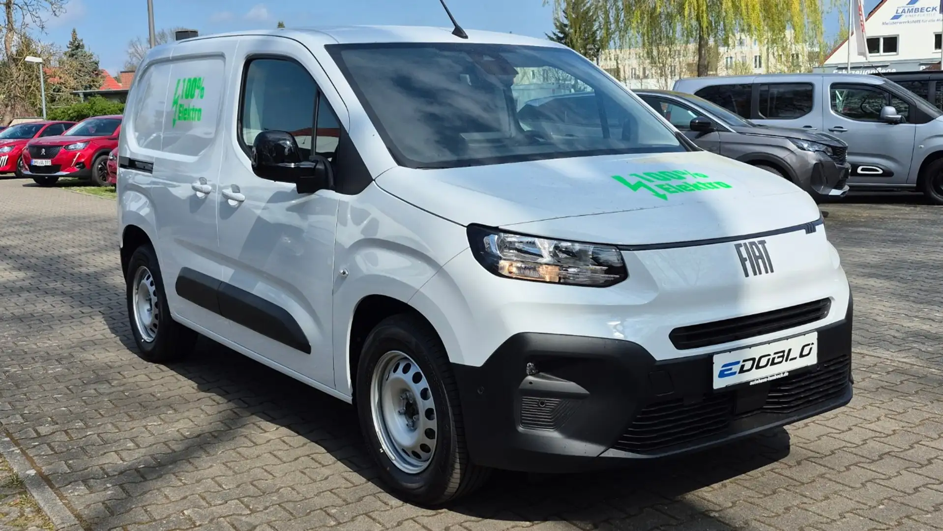 Fiat E-Doblo L1 Kawa 50kWh 100kW Serie 2 Weiß - 2