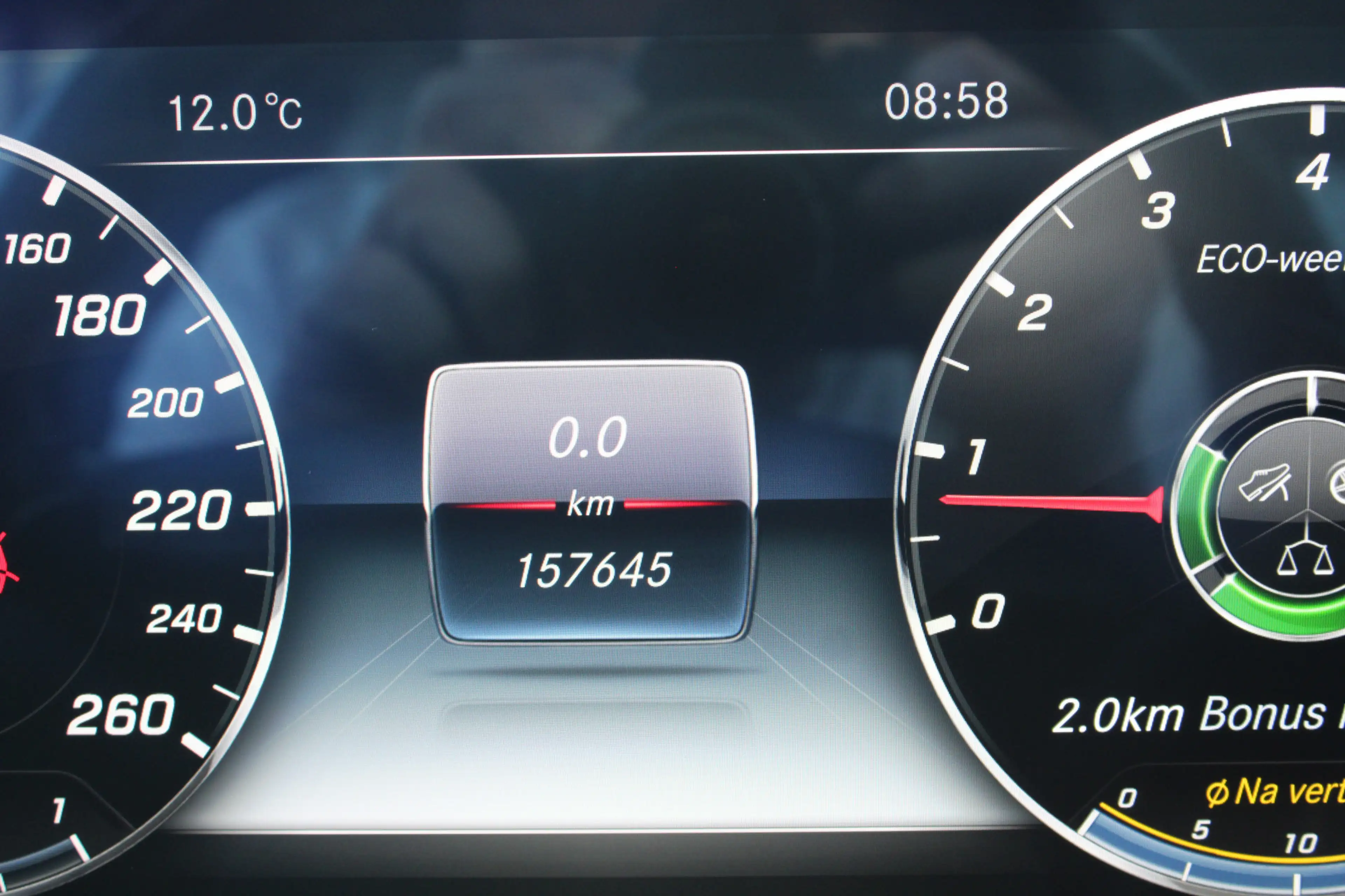 Mercedes-Benz E 200 Prestige Plus sfeer licht — photo 13