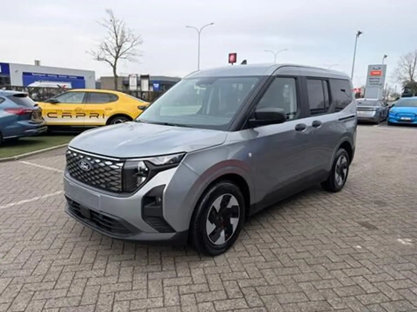 Ford Courier E- Trend Silber - 1