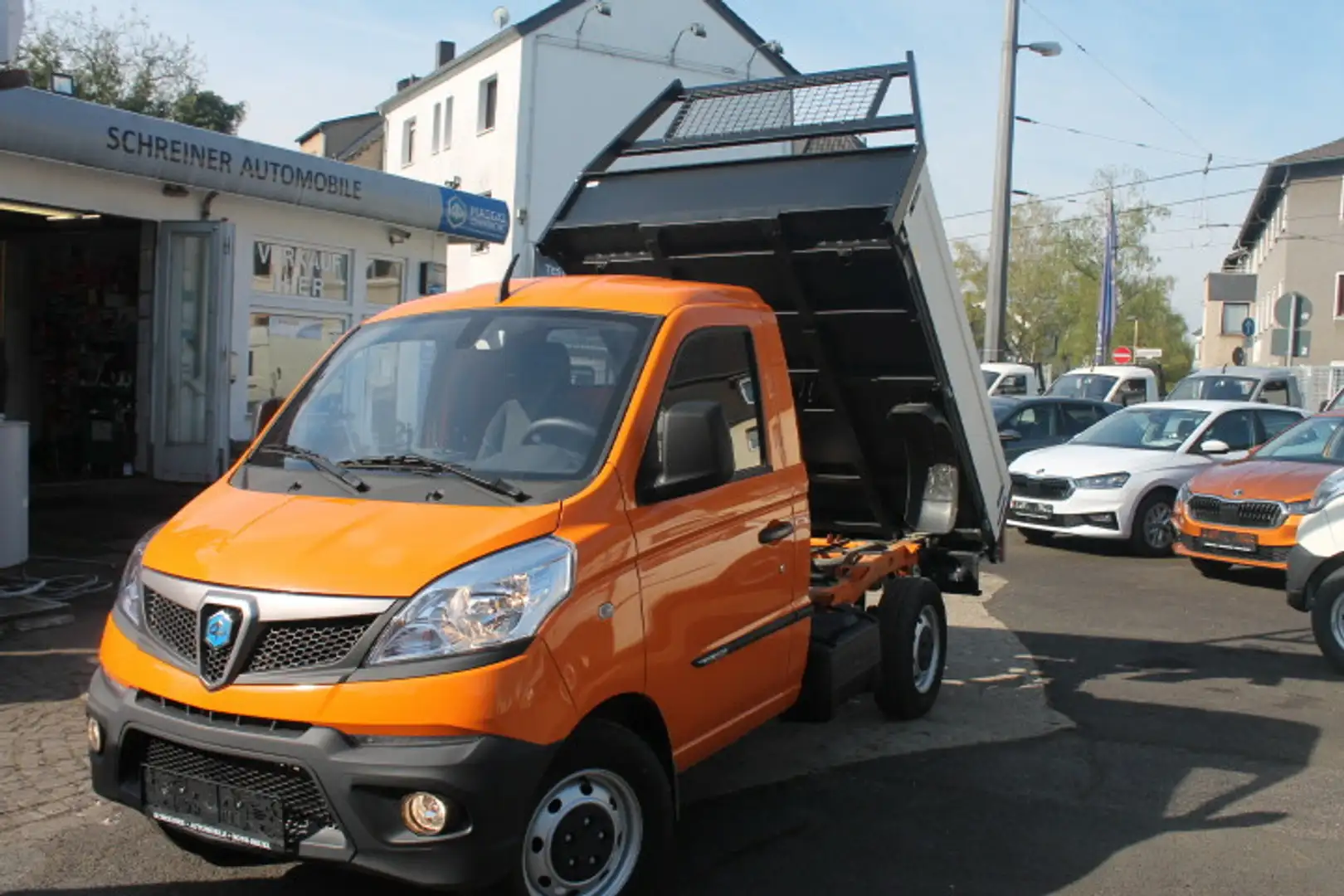 Piaggio Porter NP6 Kipper 220 Klima 2025 SOFORT !!! Orange - 1