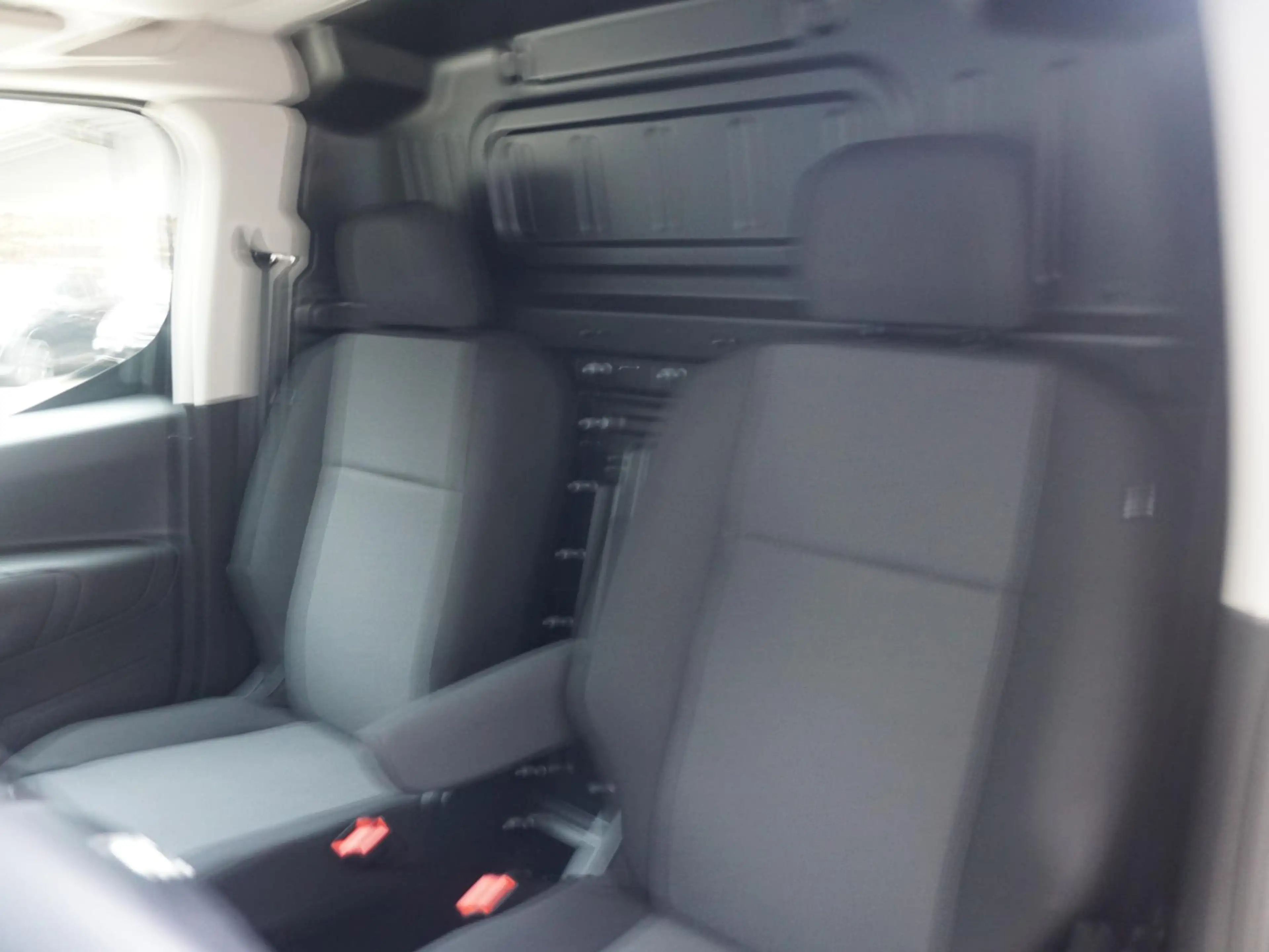 Opel Combo-e Electric L1 50kWh | camera | Apple Carplay/Android — photo 10