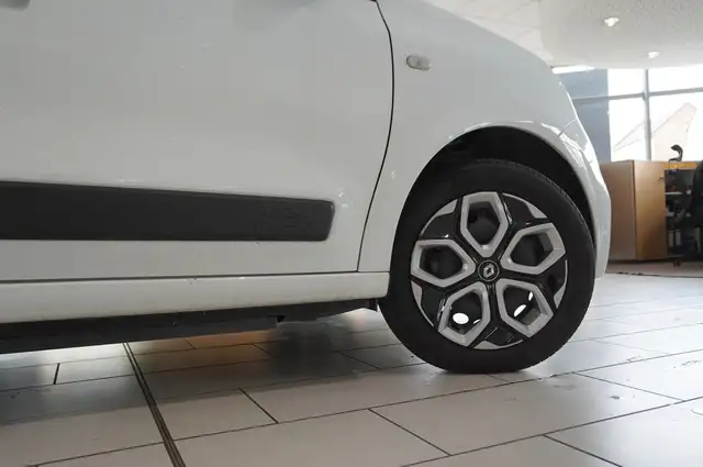 Renault Twingo view 7