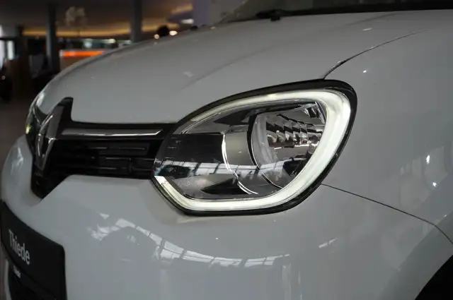 Renault Twingo view 5