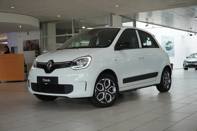 Renault Twingo view 3