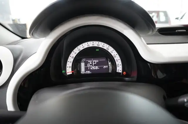 Renault Twingo view 19