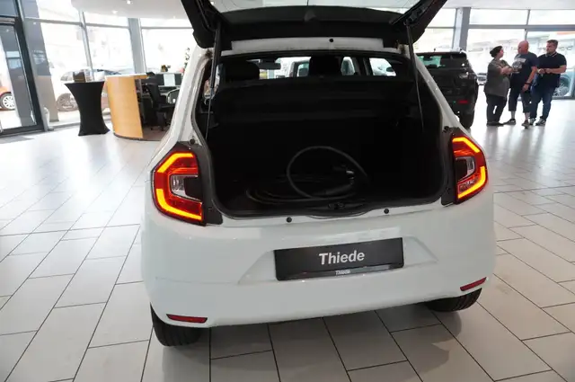 Renault Twingo view 12