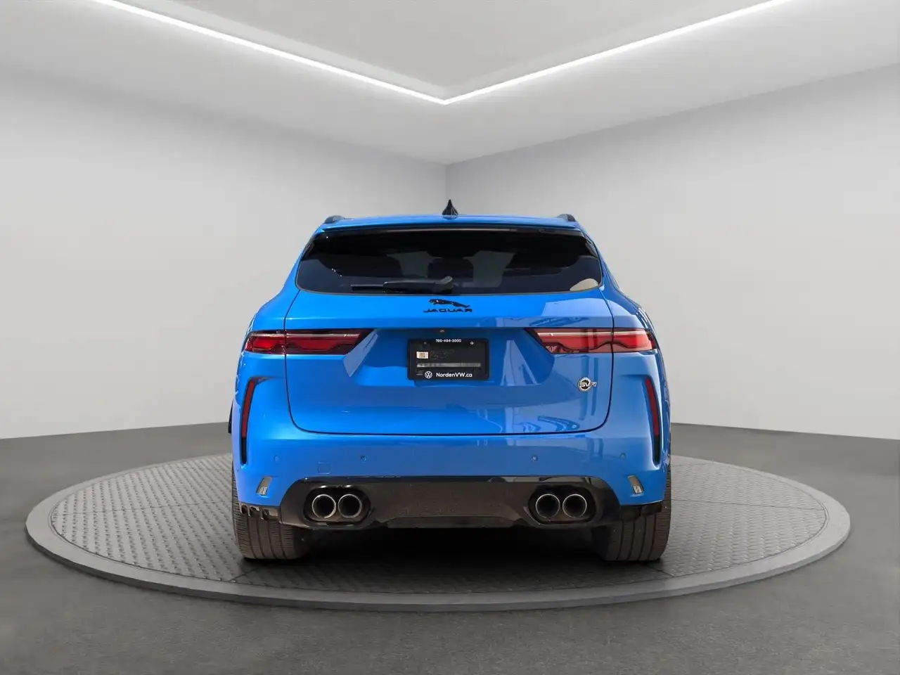 Jaguar F-Pace снимка Jaguar F-Pace