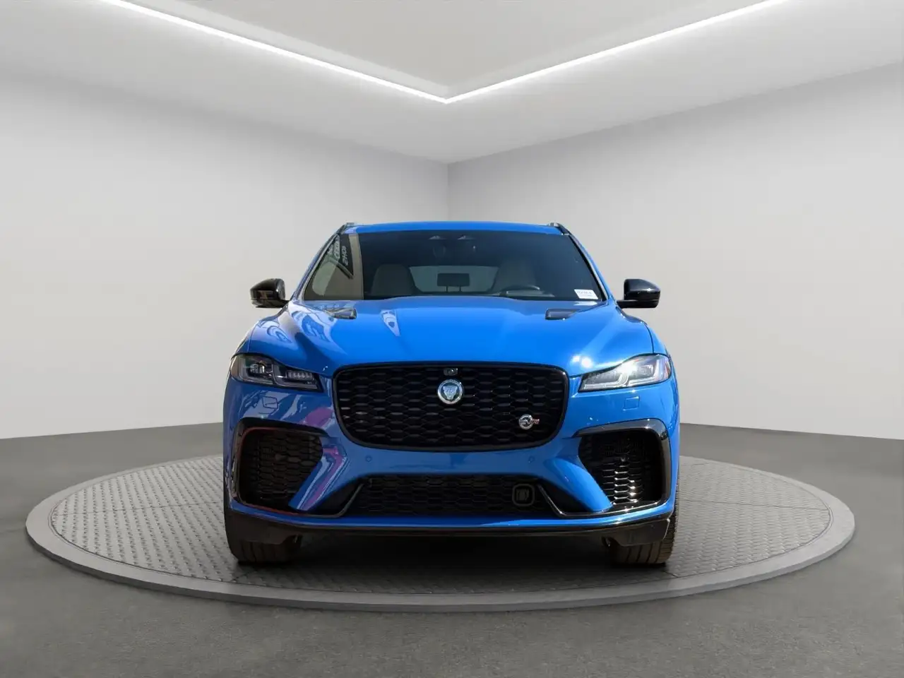 Jaguar F-Pace снимка Jaguar F-Pace