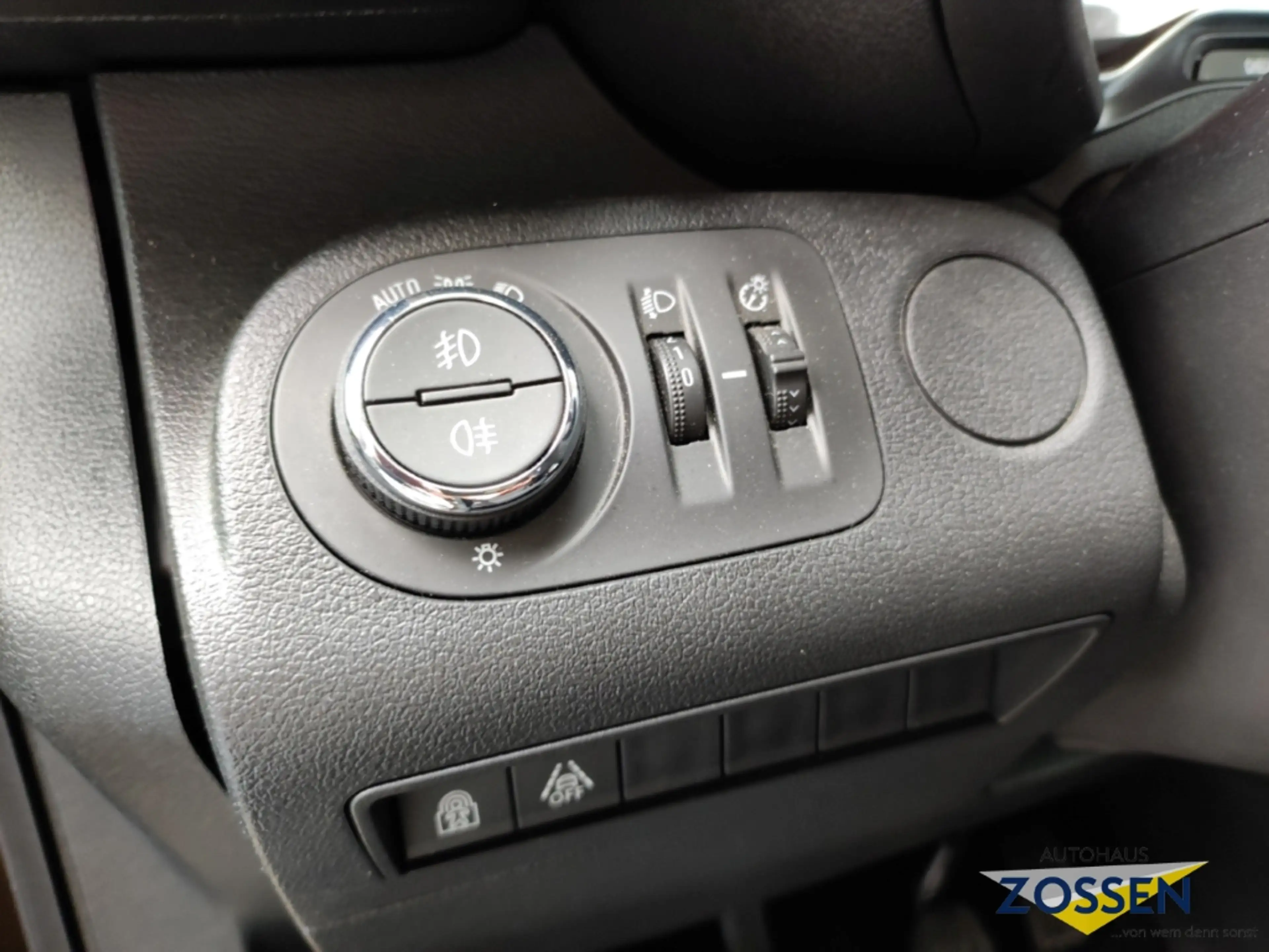 Opel Combo Life Kamera, Apple-Car-Play, Android, Multimedia, Sitzh — photo 11