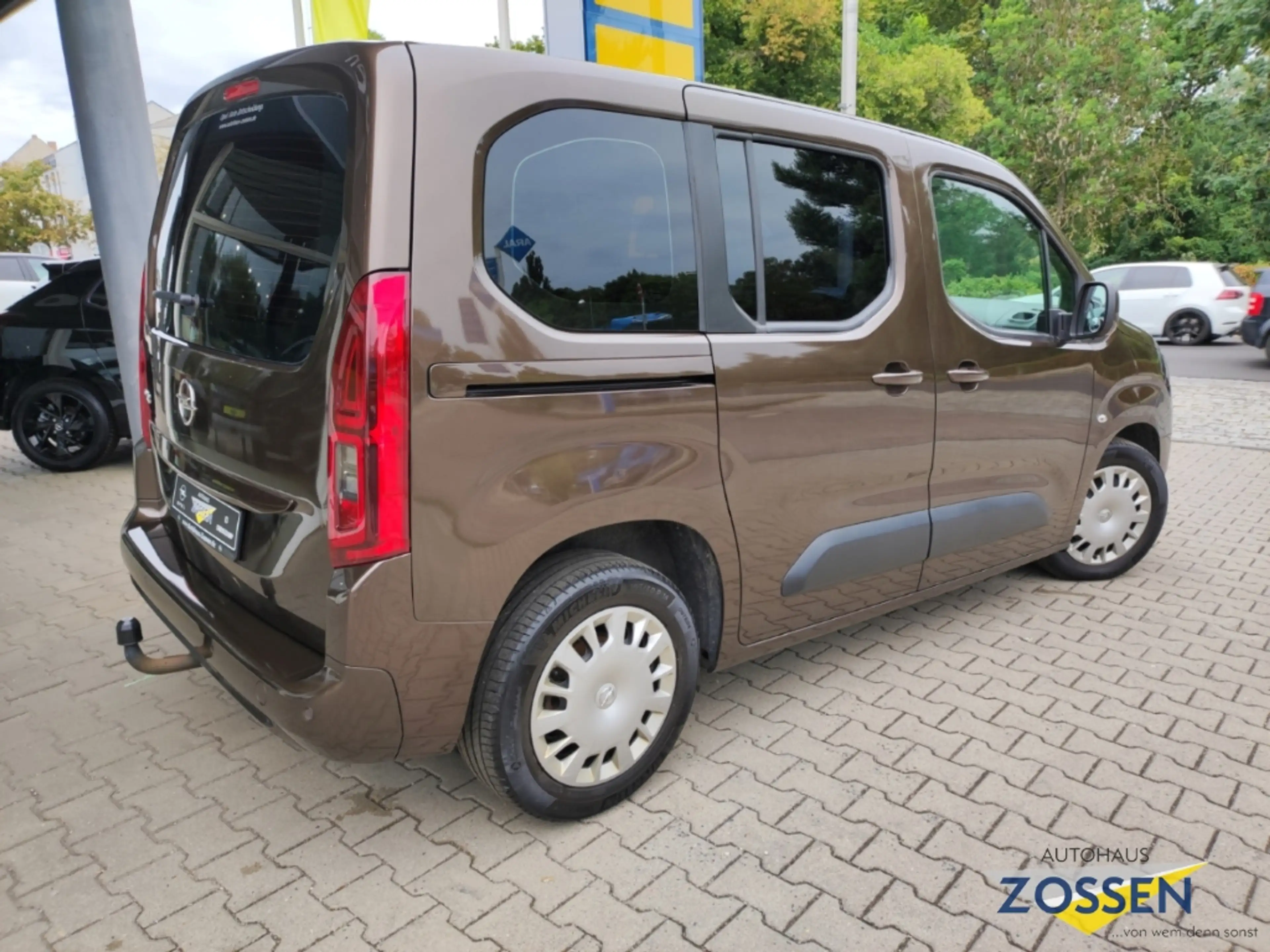 Opel Combo Life Kamera, Apple-Car-Play, Android, Multimedia, Sitzh — photo 5