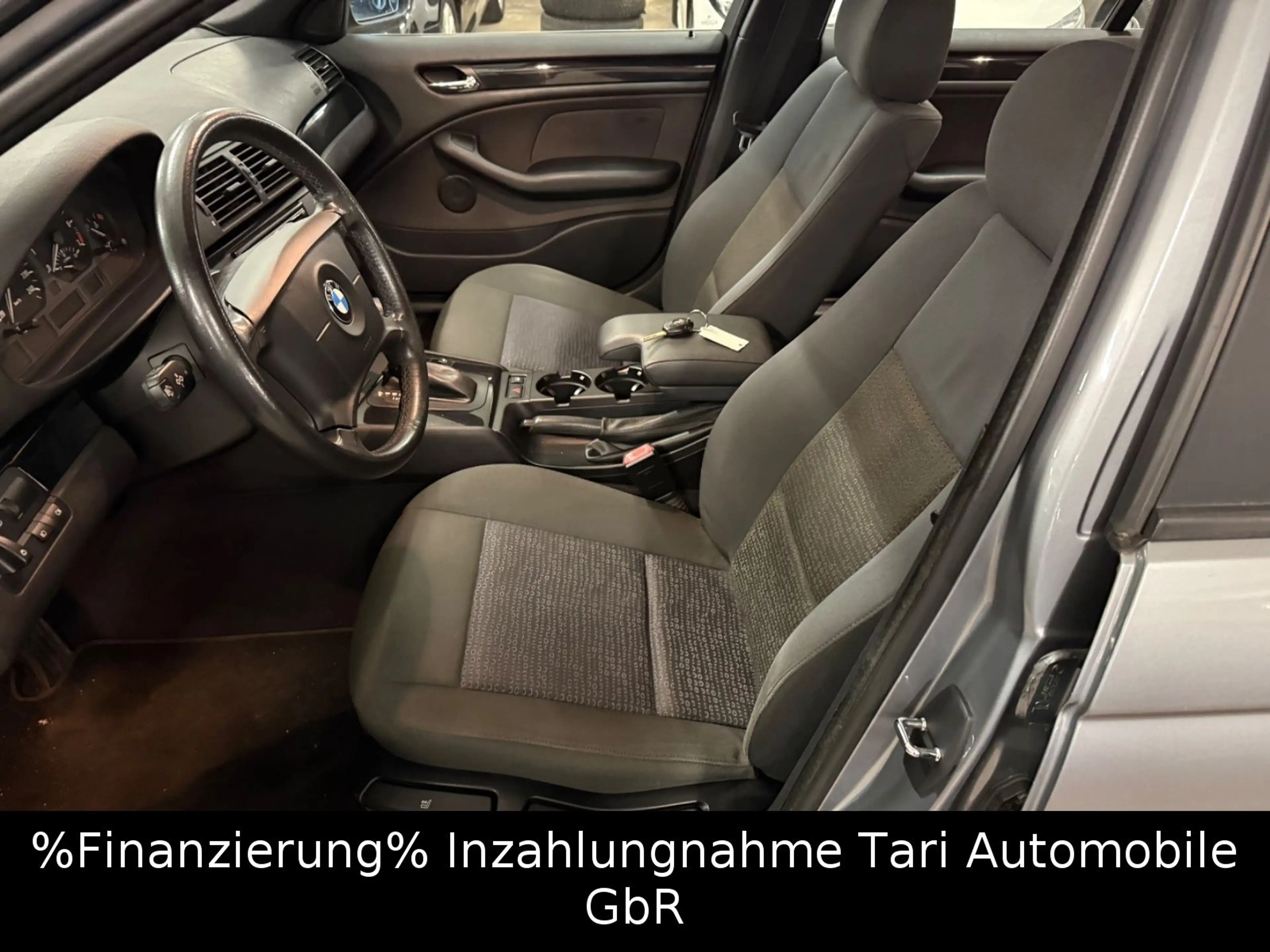 BMW 316 iA Touring Facelift Autom Bi-Xenon,PDC,112tkm — photo 6