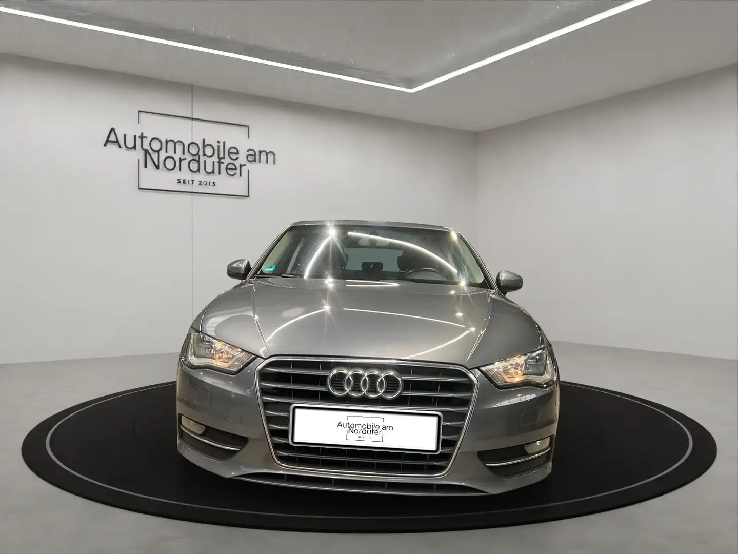 Audi A3 1.4 TSI-2Hand-Steuerkette neu-Scheckheft-Klima Grigio - 2