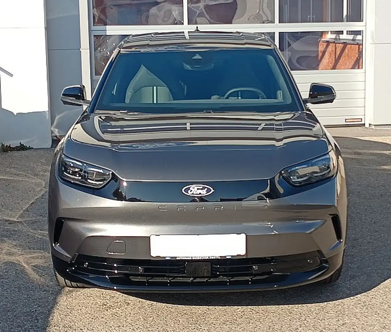 Ford Capri Elektro Extended Range Grau - 2