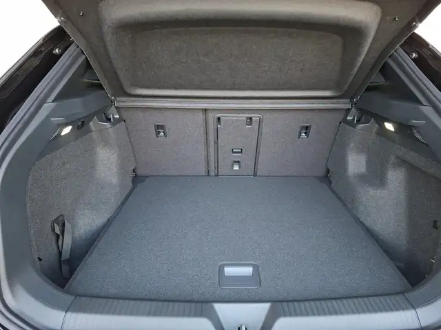 Volkswagen ID.4 Pro 4MOTION 210 kW Business Ansicht 17