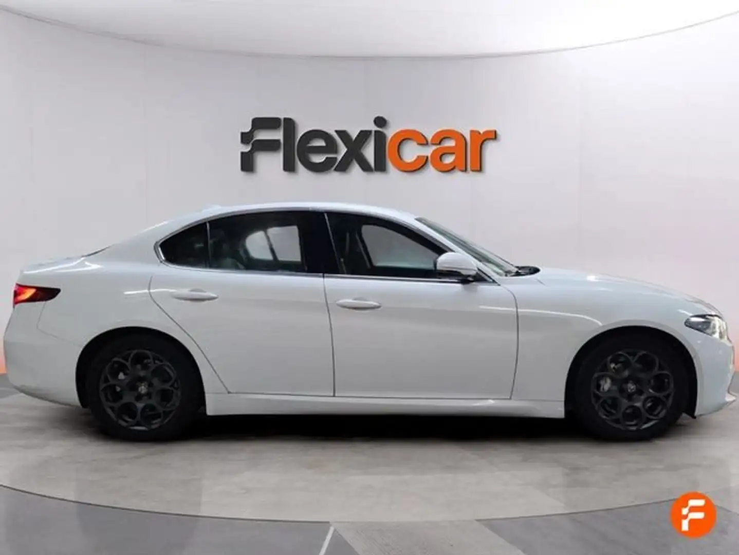 Alfa Romeo Giulia 2.2 Diesel Executive Aut. 190 Blanco - 2