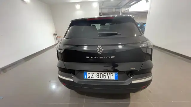 Renault Symbioz view 5